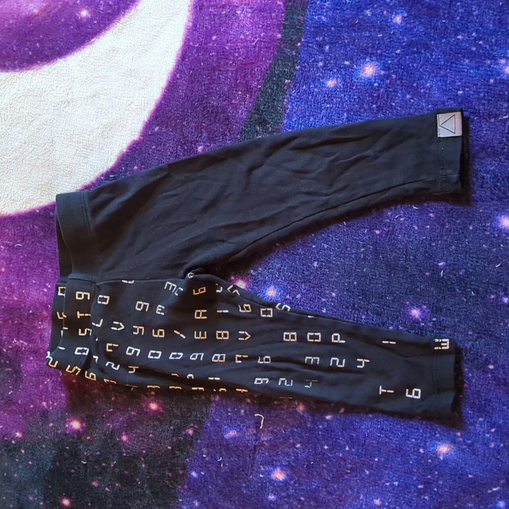 Nasha number print leggings